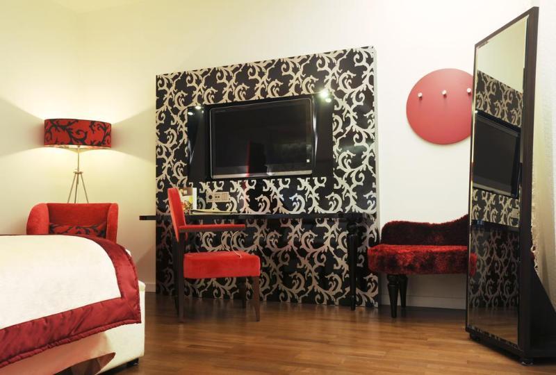 อิเบโรสตาร์ แกรนด์ บูดาเปสต์ Hotel ภายนอก รูปภาพ